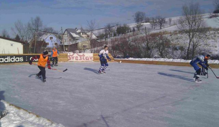10. fotografia fotogalérie 1. ročník turnaja v ľadovom hokeji 28.1.2012